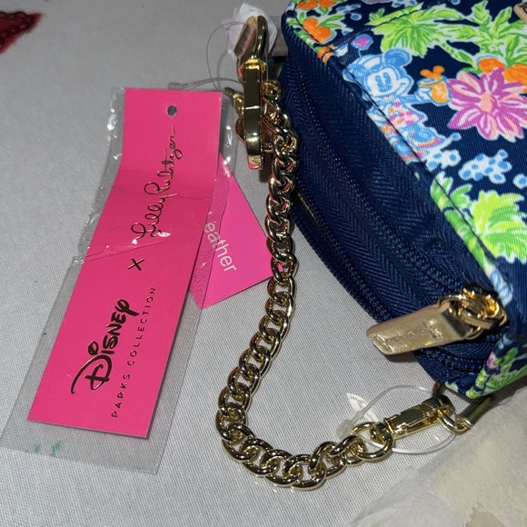 NWT Disney Parks x Lilly Pulitzer Crossbody Bag Purse Blue Mickey - Picture 2 of 9